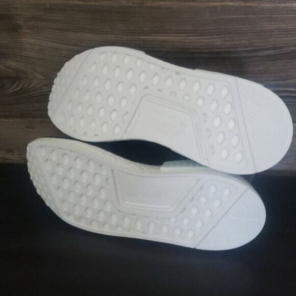 New Adidas NMD R1 Laceless Velcro Black Running Sneakers - Picture 8 of 9